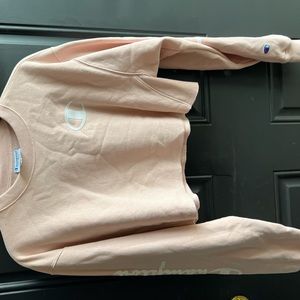 Cropped Champion Sweatshirt